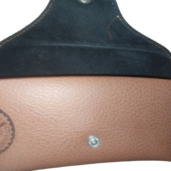 Ray Ban medium sized Case Brown With Black Stamp (empty) 💥💥💥HOST PICK💥💥💥 - Picture 6 of 8